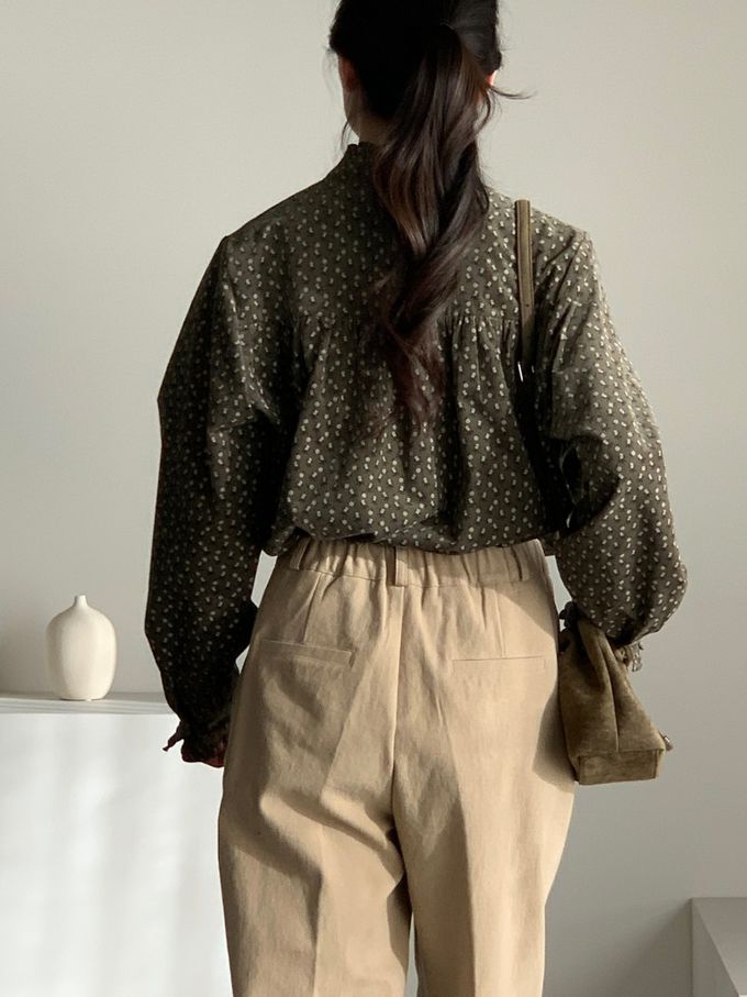 韓國女裝連線 - 滿版小花朵燈芯絨長袖襯衫-軍綠 (FREE)