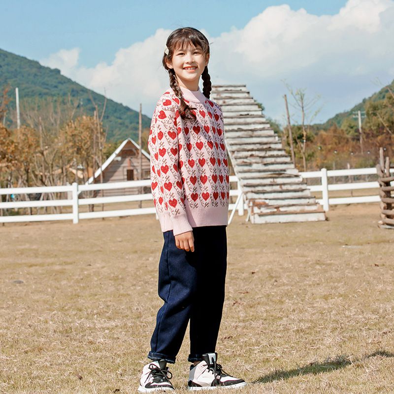 百搭秋冬針織毛衣-滿版愛心-咖啡色