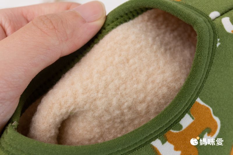 日本丸和 - 雙層機能裏起毛防滑室內襪-素色-黑 (21-25cm)-短筒