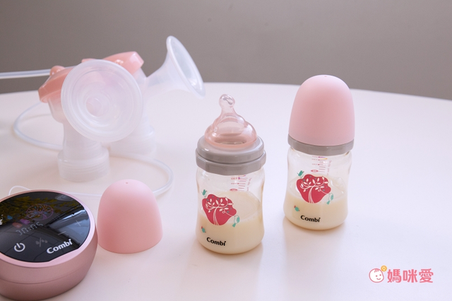 日本 Combi - 真實含乳寬口奶嘴-三孔 (M (2-3m+))