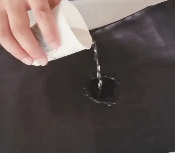 SHANER - 萬用防水地墊-附贈收納袋+地釘