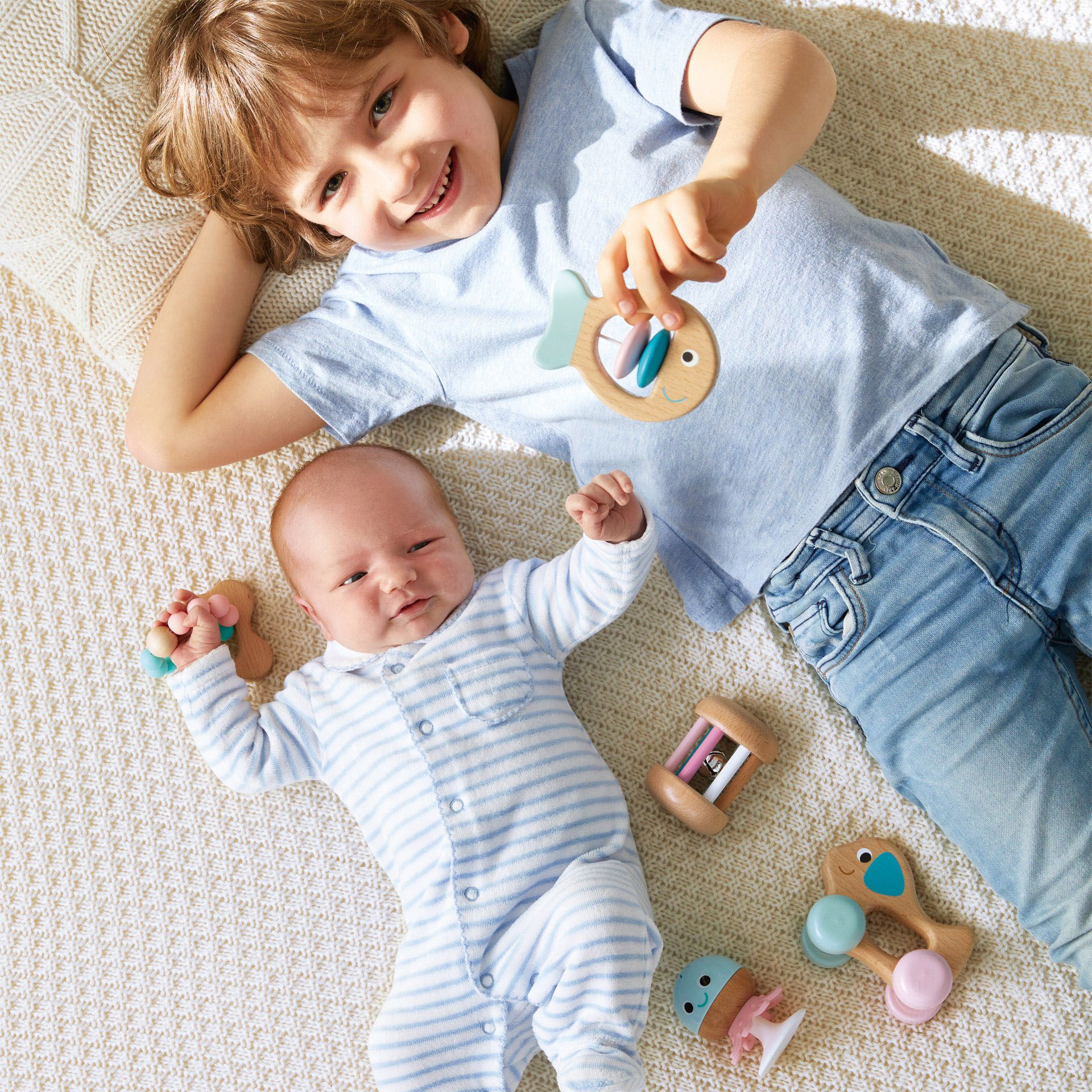 德國 Hape - 嬰幼兒安撫搖鈴五件組