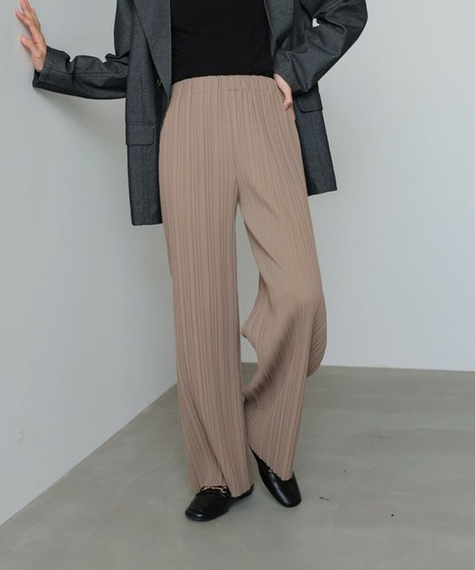 日本 Bab - 光澤修身細百褶舒適長褲-杏棕