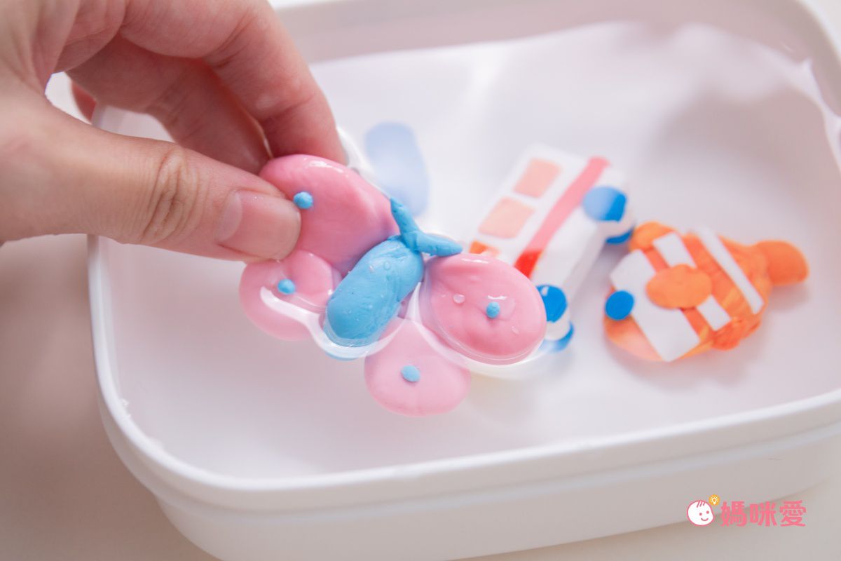 【Q-doh 有機矽膠黏土】不乾硬、無限重複玩！漸進式手指肌力訓練