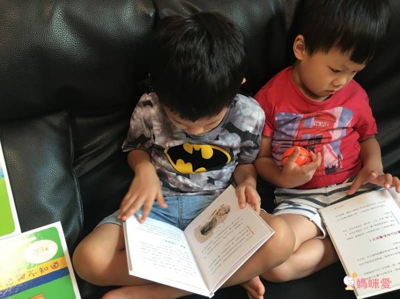 法國教育界推薦─【米奇巴克哲學種子套書】♔ 讓孩子在閱讀中思考，在思考中玩耍！小學共讀熱門選書★