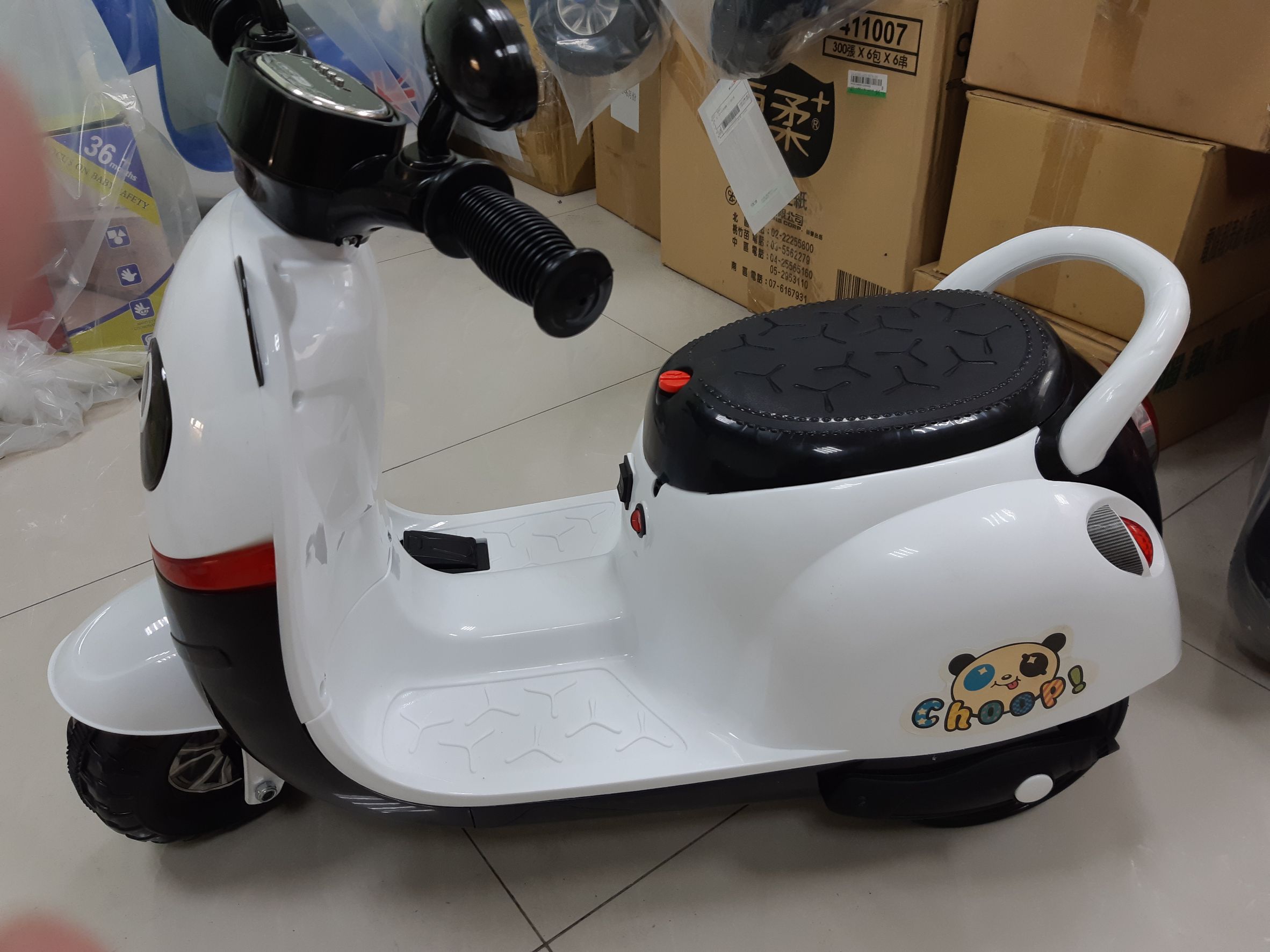 親親 Ching Ching - 福利品-小熊貓電動摩托車-白色