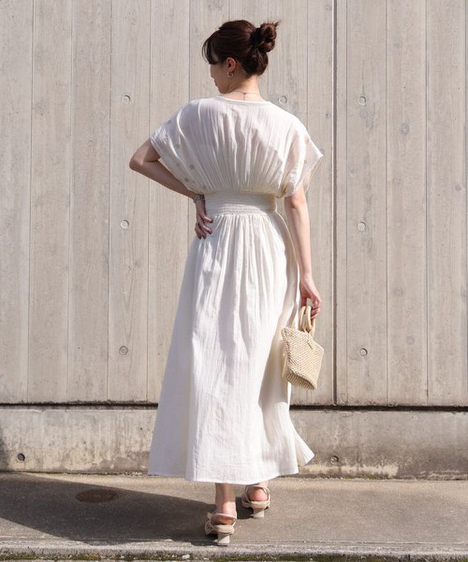 日本 Bab - 100%印度棉 素雅刺繡收腰短袖洋裝-黃