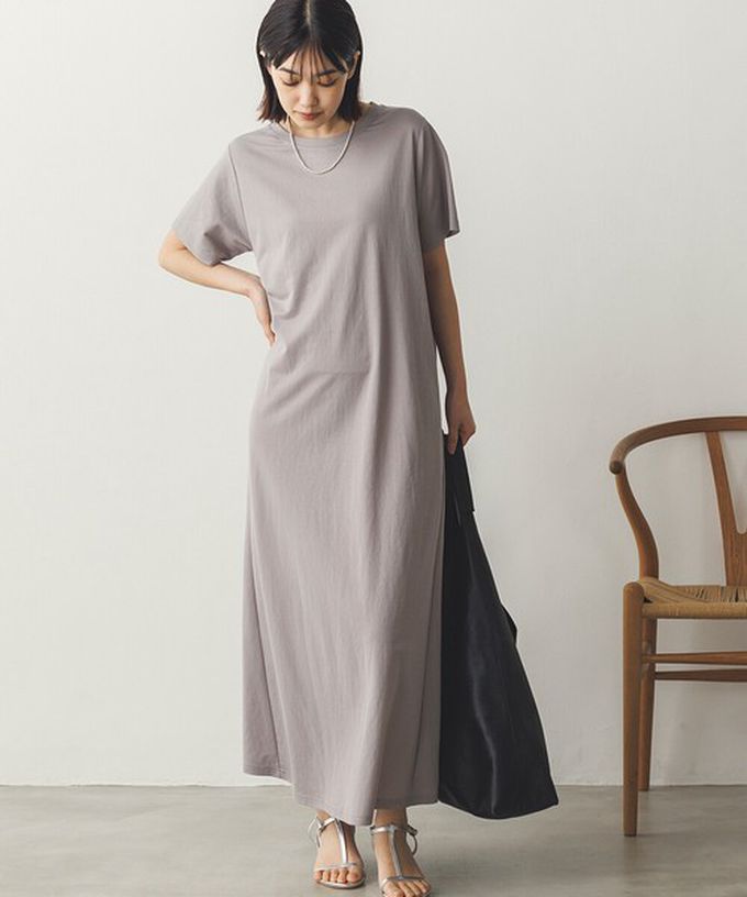 日本 Sans Souci 34+ - 接觸涼感 嫘縈傘擺素色短袖洋裝-淺灰棕