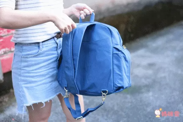 美國 Kalencom Chicago Backpack 時尚媽媽包 ✤ 寶貝雜物一包搞定！
