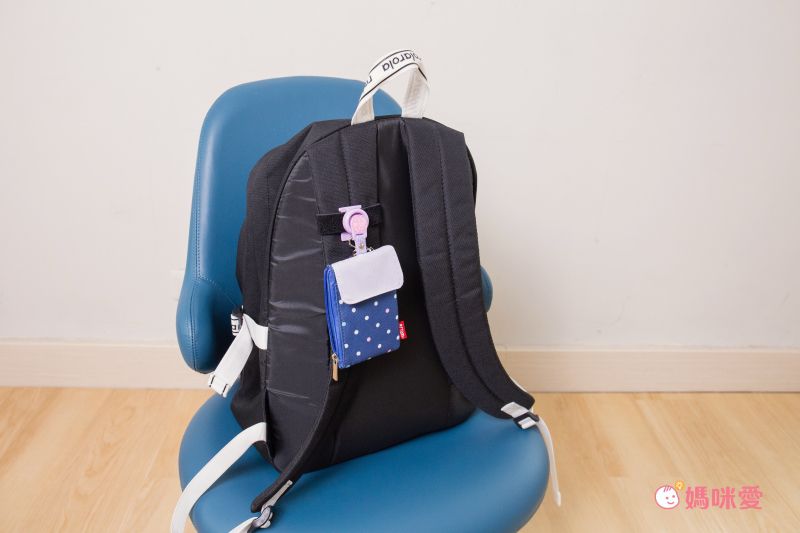 日本文具 SONIC - 悠遊卡/零錢包伸縮磁吸吊飾-迷彩 (8.5x16cm)