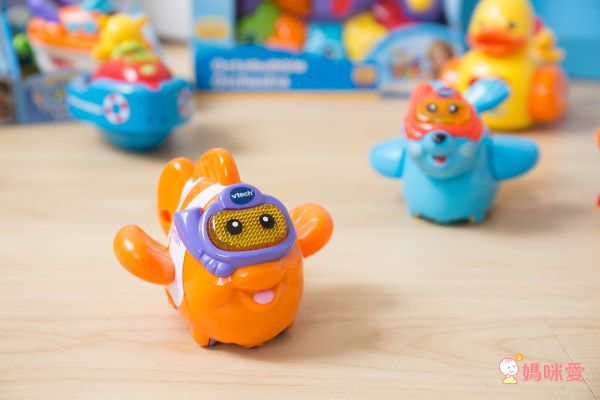 媽咪洗澡神助手♡【英國Vtech ✖ 加拿大MARCUS】歡樂聲光洗澡玩具♡泡泡章魚邊洗澡邊唱歌