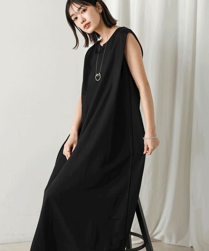 日本 Bab - 透氣嫘縈肩皺摺A字無袖洋裝-黑