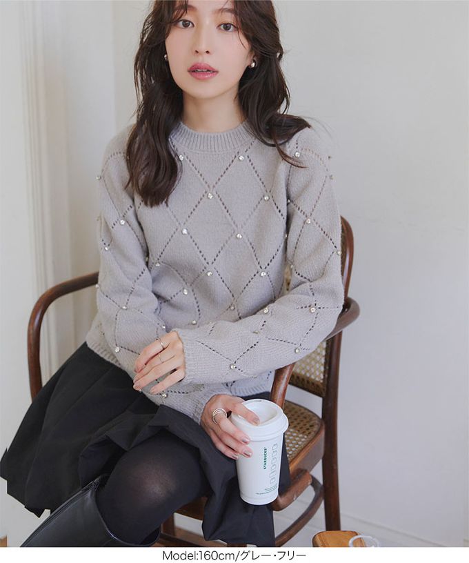 日本 Kobe Lettuce - 搶眼菱格紋珠飾點綴針織上衣-米白