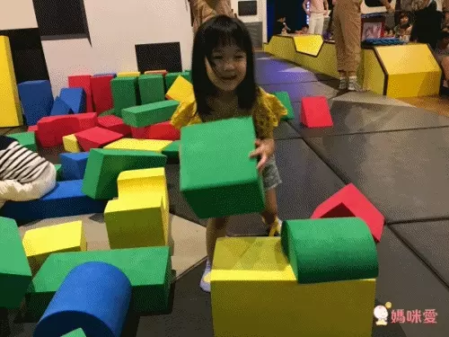 玩劇島 Fantasy Kids ♬ 結合戲劇、設計、文創、美學的親子玩樂空間