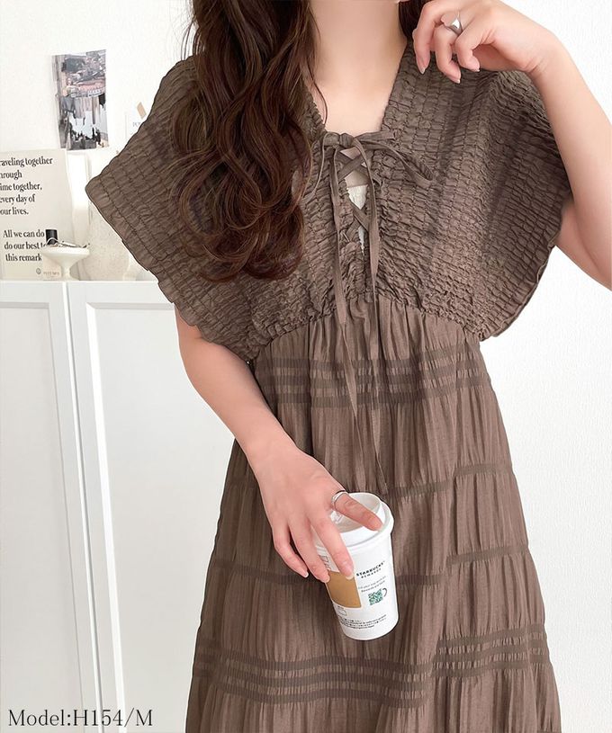 日本 Classical Elf - mily bilet 夢幻光澤感皺摺綁帶寬袖洋裝-黑