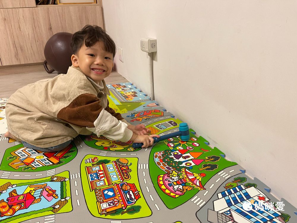 零塑化劑零重金屬！台灣製【LC 無毒 EVA 軟拼圖】