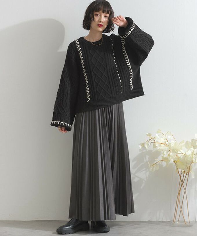 日本 ELENCARE DUE - 手工編織感柔美麻花紋理毛衣-炭灰