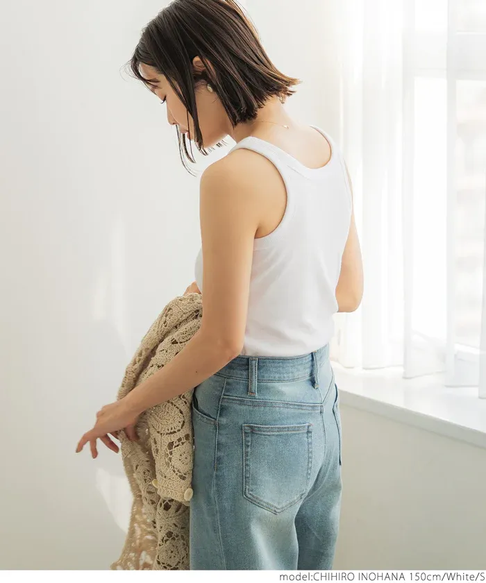 日本 COCA - 簡約美型無袖小可愛/內搭(附bra)-米白