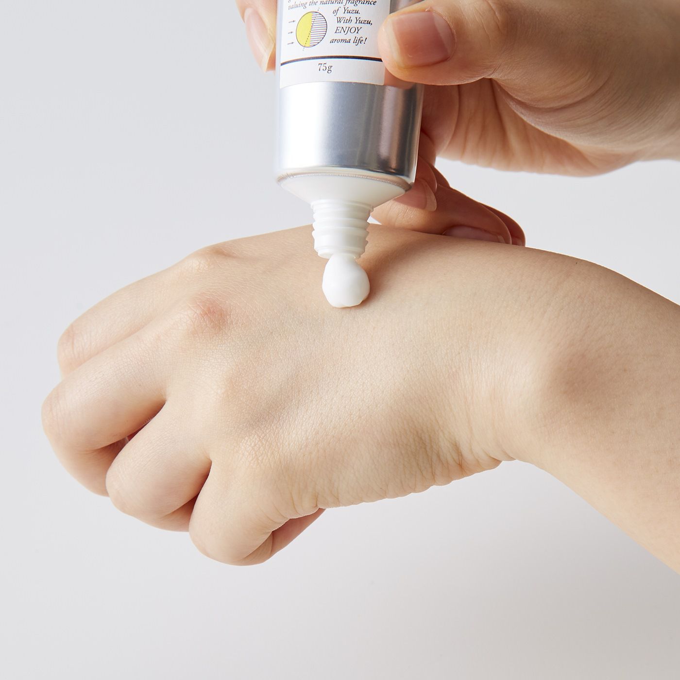 【日本製】d-aroma天然精油滋潤護手霜♡日本精油第一品牌