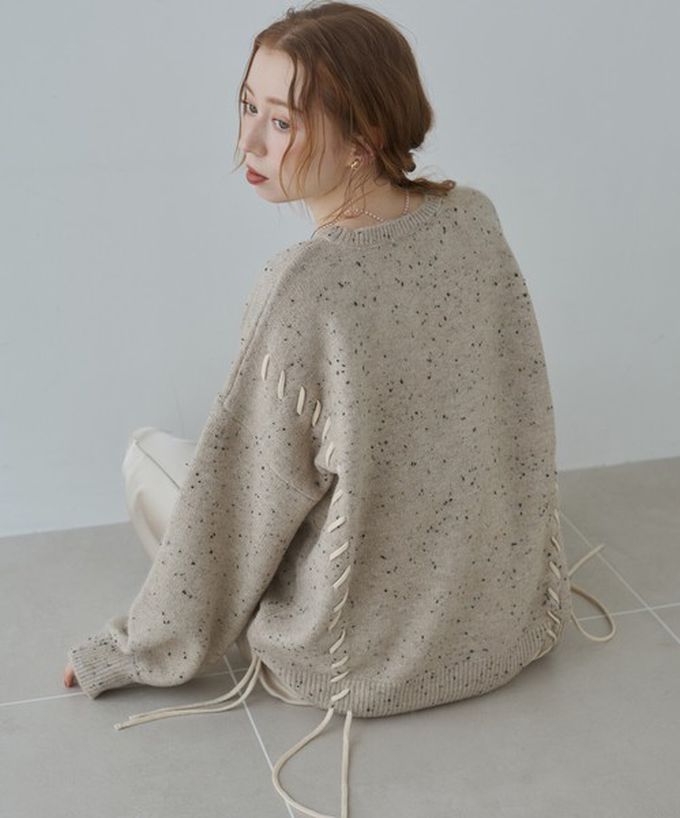 日本 Bab - 可可碎片感率性縫線針織上衣-灰白