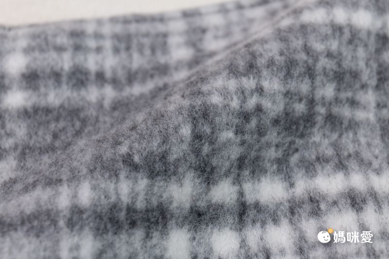 日本 DAIKAI - 3WAY毛呢保暖家居服/斗篷/膝上毯-人字紋-春櫻粉 (145x80cm)