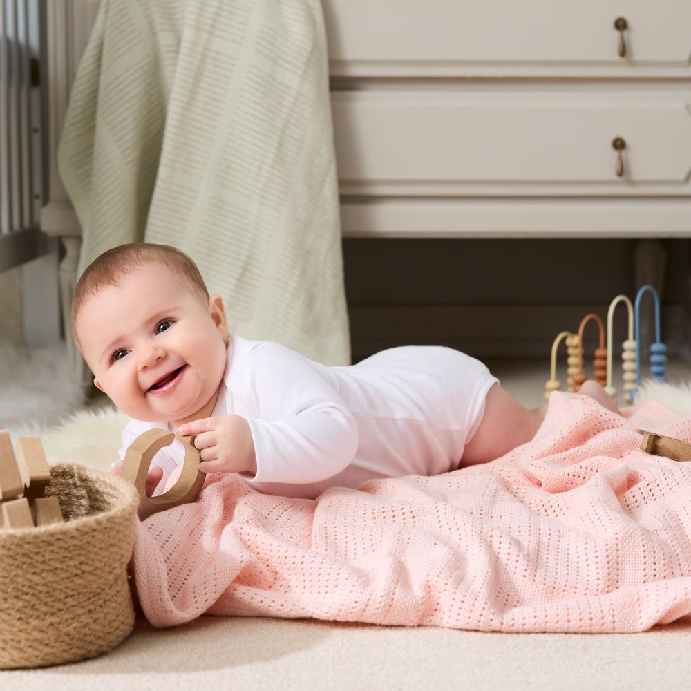 網路限定 純棉透氣洞洞毯 80x100cm (嬰兒毯 四季毯 冷氣毯 涼被 寶寶被毯)-鮭魚粉