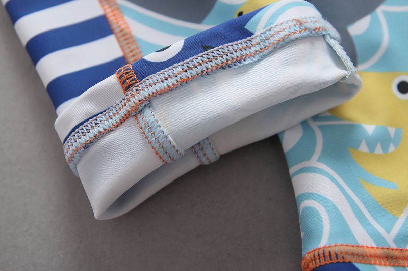 男寶長袖連身泳裝(附帽子)-快樂鯊魚-深藍+白+淺藍