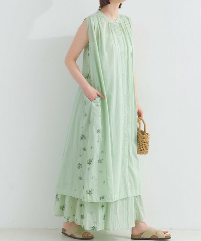 日本 Lupilien - 100%印度棉 優美植物側邊刺繡無袖洋裝-紫