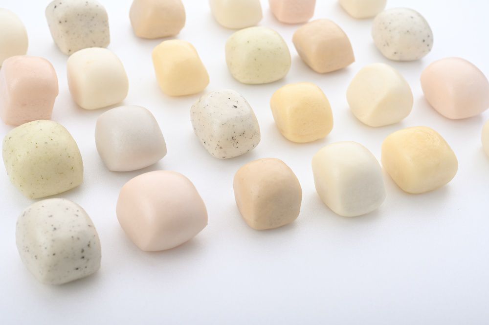 老甜媽手工饅頭 - 限量組-草莓起司包6入+德國香腸起司包6入+馬卡龍一口小饅頭-400g