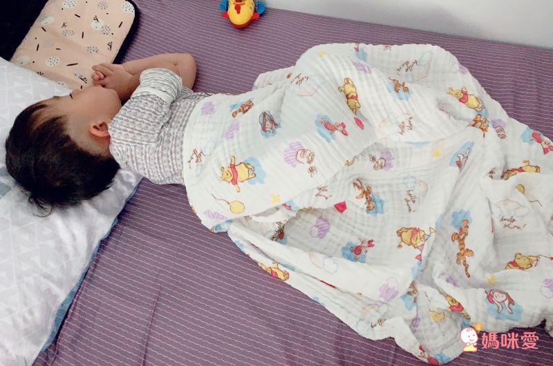 日本 un doudou 六重紗毯 / 防踢被 / 手帕