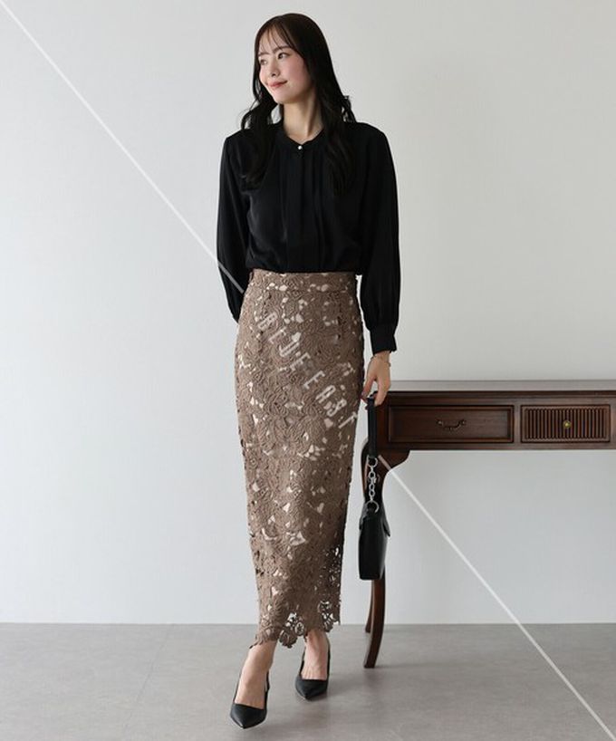 日本 BLUE EAST - 2way領知性整潔感打褶長袖上衣-珍珠袖扣-炭灰