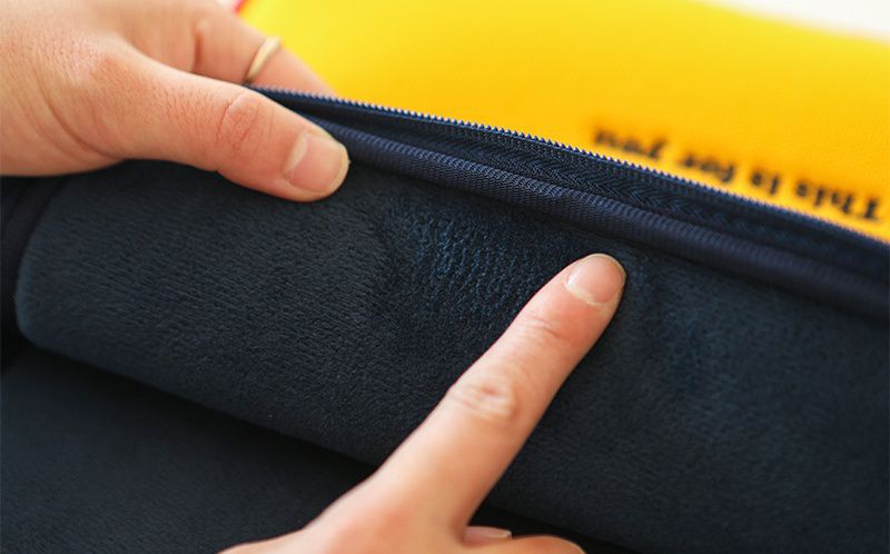 韓國 Daily Like - 防震電腦包-愛心果凍熊