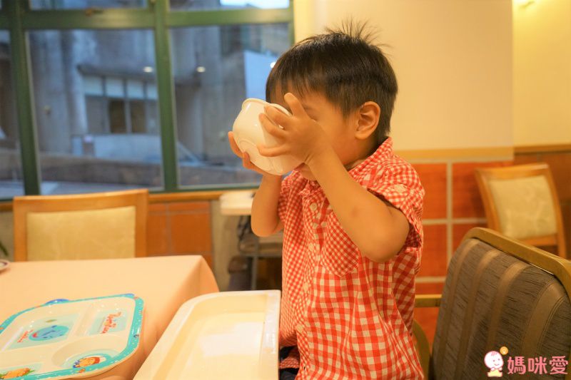 極少量出清價↘最美【石門水庫福華渡假飯店】一泊一食