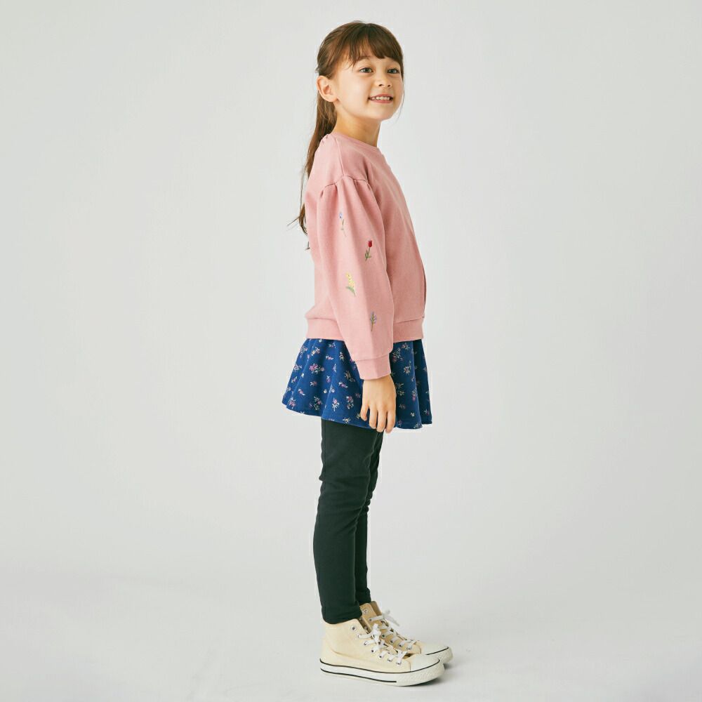 日本 evercloset - 浪漫彩色小花刺繡長袖上衣-炭黑