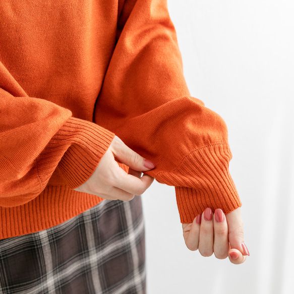 日本 ihuu - 時尚肩膀柔軟針織長袖上衣-象牙白