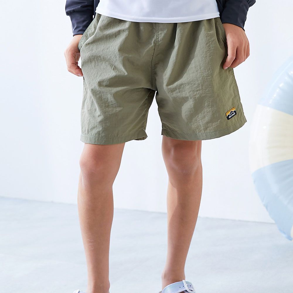水陸二用 輕便快乾休閒短褲-淺軍綠