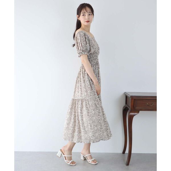 日本 BLUE EAST - 甜美氣質泡泡袖收腰洋裝-薄荷綠