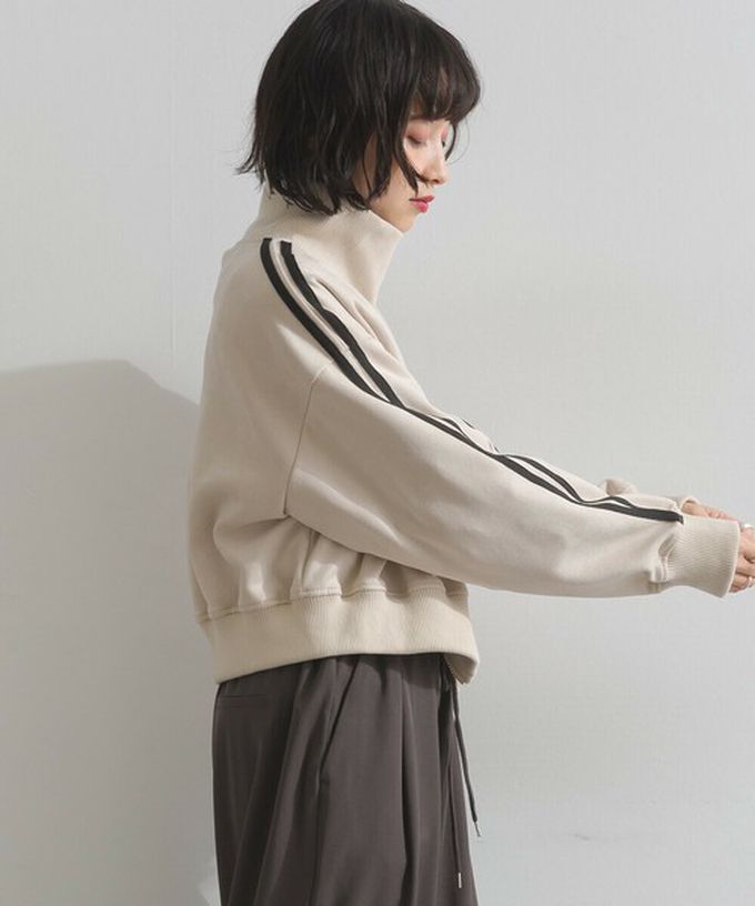 日本 ELENCARE DUE - 麂皮短絨休閒配色運動風夾克-象牙米