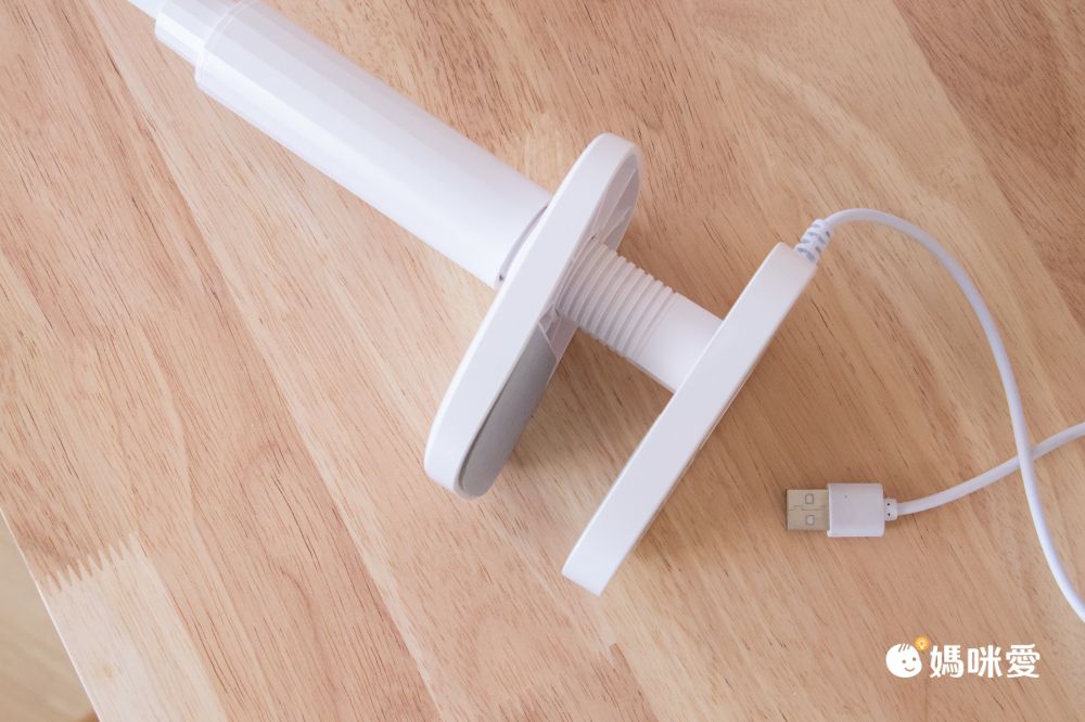 獨家$599再享現折！親子、手足共讀【KINYO】LED觸控夾燈