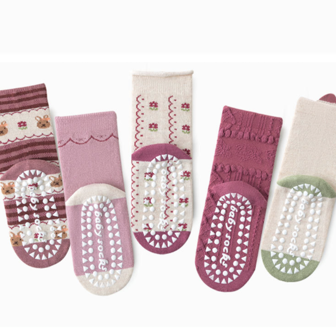 love, charlotte - 乾燥玫瑰色系田園小兔點膠室內防滑中筒棉襪-5 雙一組