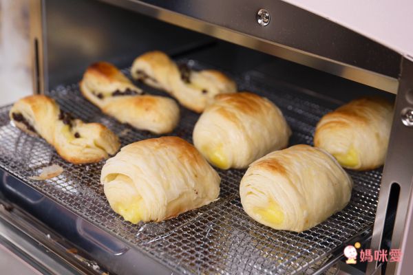 最後一團！【Le Beurre】法國空運直送麵包 ✦ 奶油可頌/蘋果酥/香草卡士達