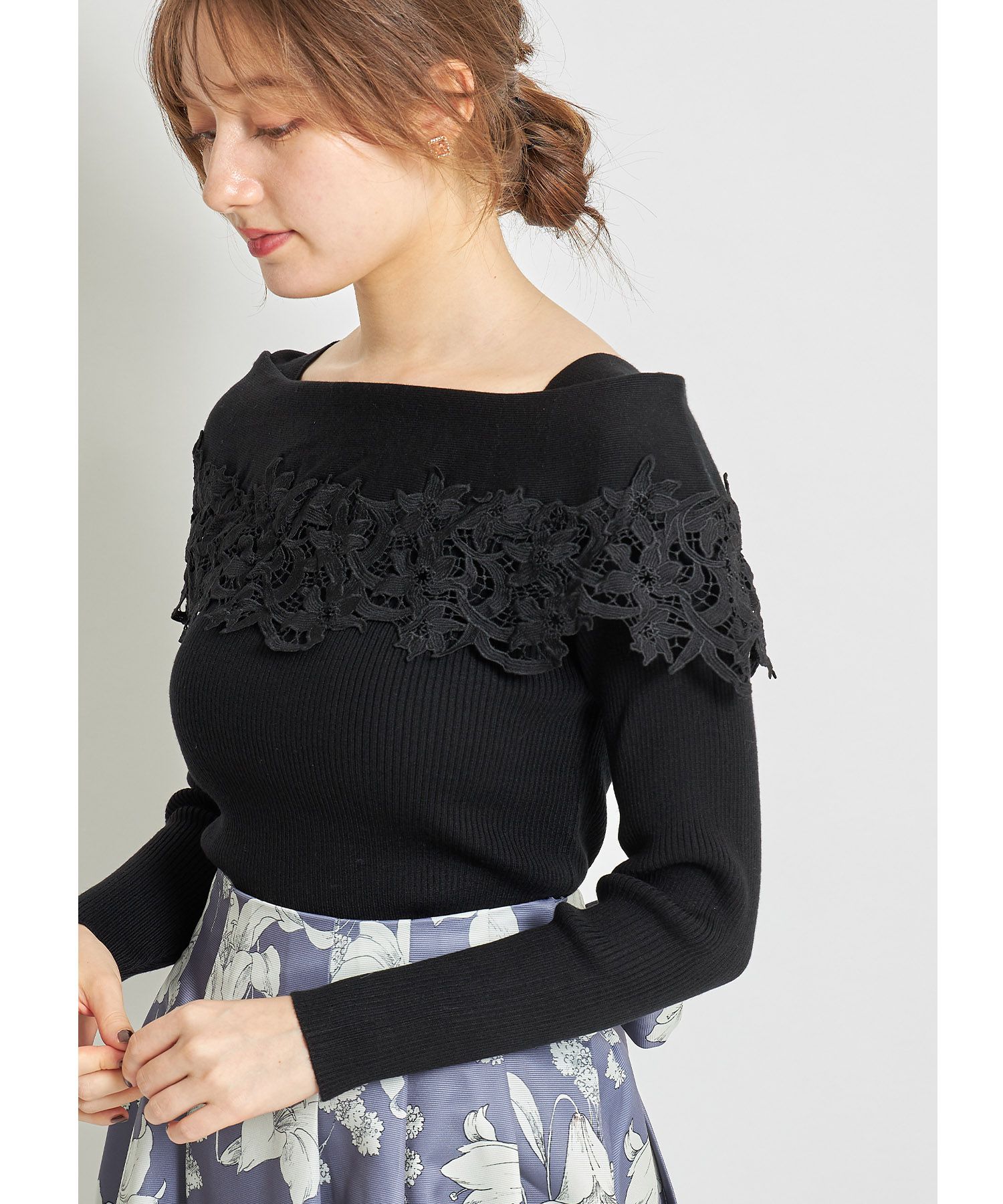 日本 tocco-closet - 氣質蕾絲拼接針織上衣-天使白