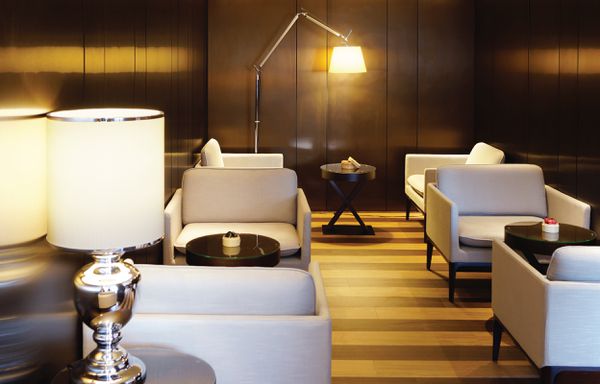 旅樂序精品旅館站前一館 ★