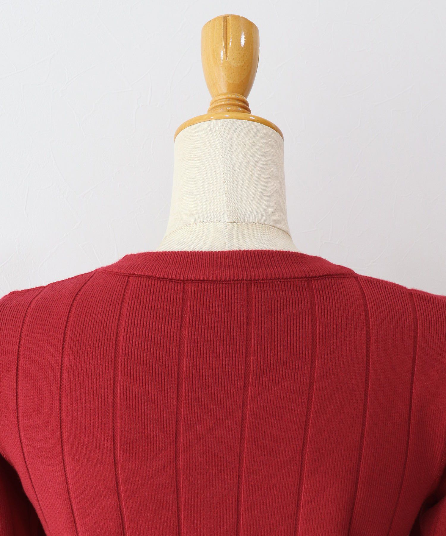 日本 BLUE EAST - 圓領粗羅紋針織上衣-紅