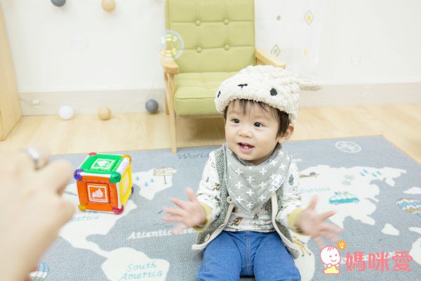 逗趣動物 Baby Talk造型手工編織帽 新生兒帽♡