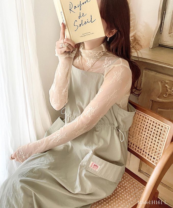 日本 Classical Elf - Java 休閒感抽繩口袋吊帶裙-卡其