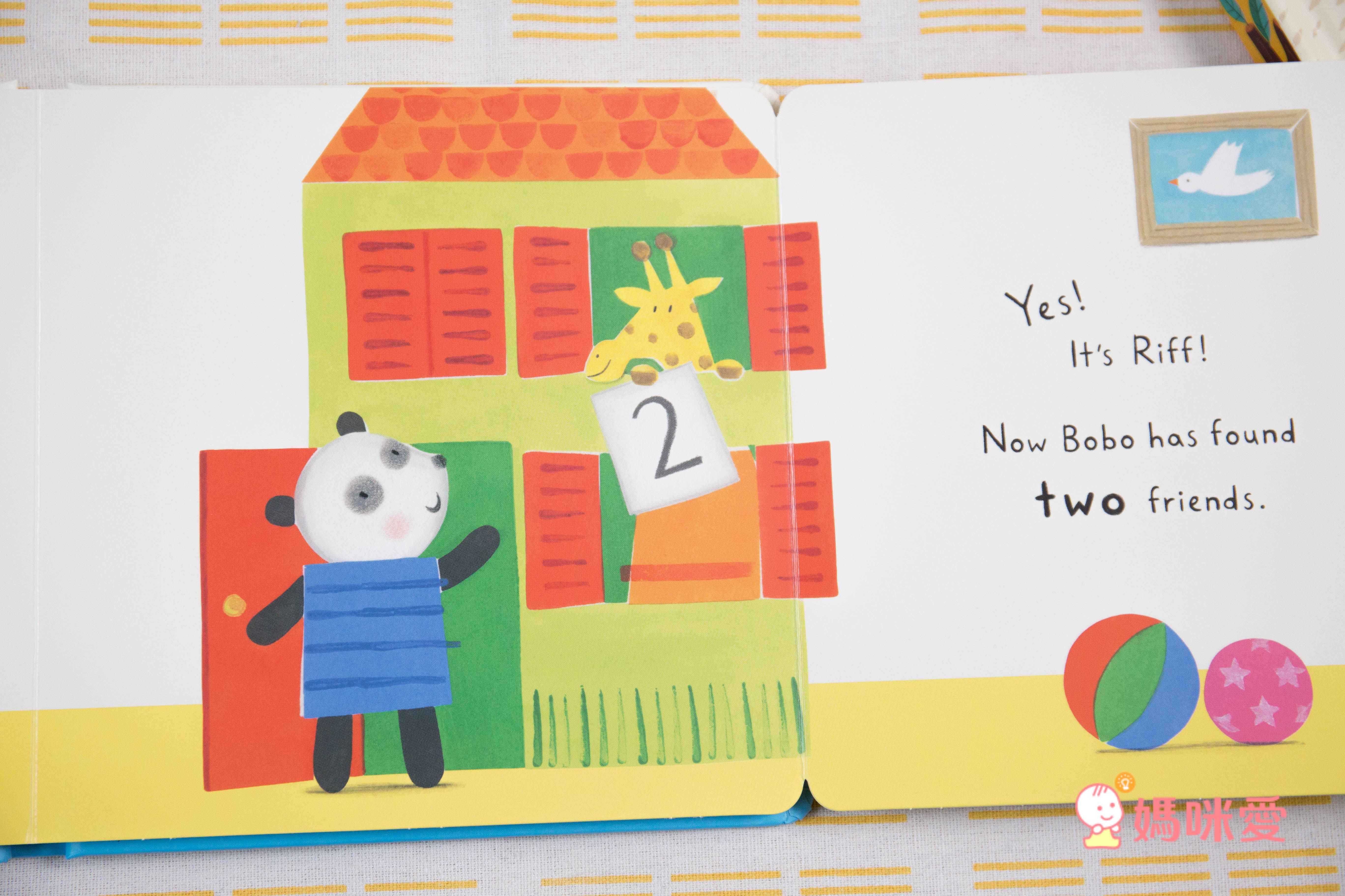 讓孩子的小手動起來！【體操／音效／翻翻書】吸睛英文操作書特輯