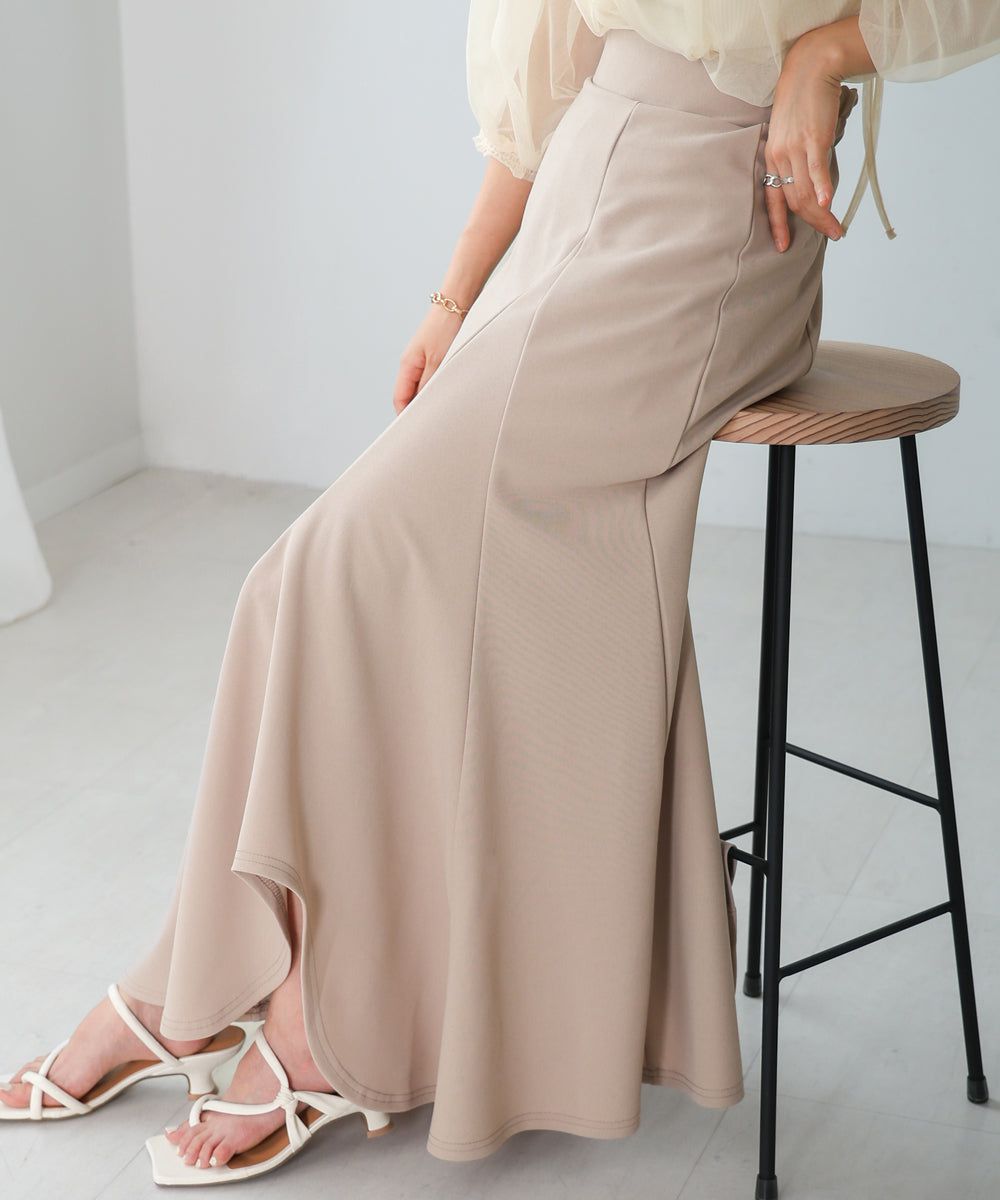 日本 Bab - 浪瓣花瓣層次修身長裙-黑