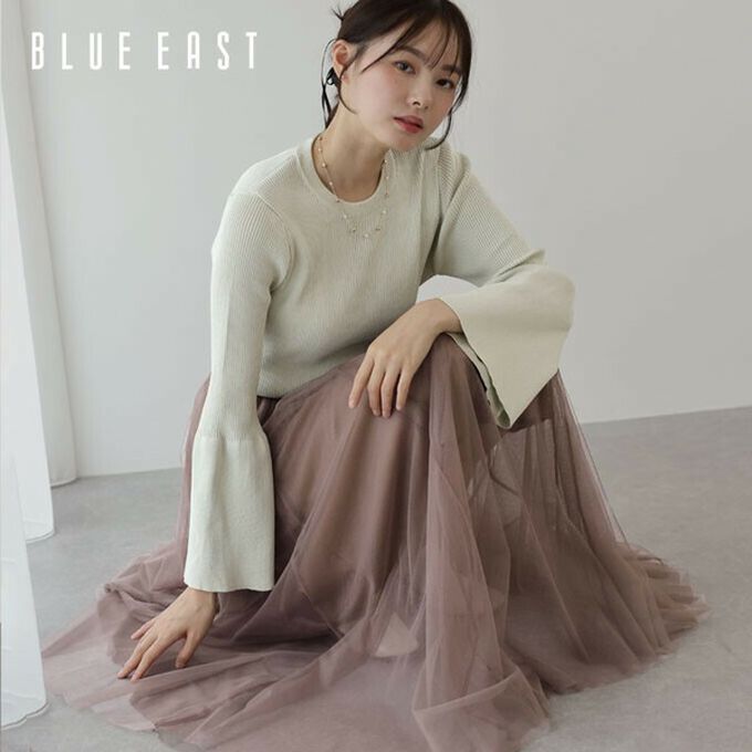 日本 BLUE EAST - 優雅薄紗拼接羅紋針織喇叭袖洋裝-黑