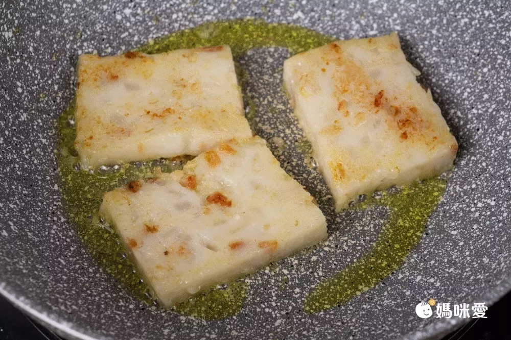 狂銷8000條！蘿蔔糕界天王【豪鼎私廚】臘味蘿蔔糕